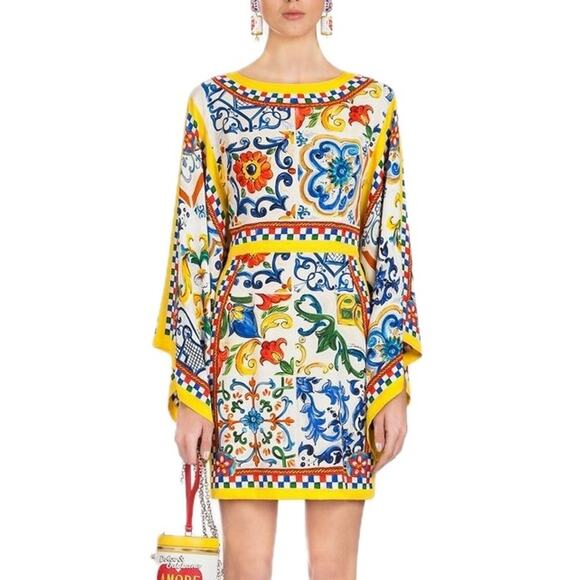 Dolce & Gabbana Dresses & Skirts - NWT Dolce & Gabbana White Yellow Majolica print Silk Charmeuse Dress IT 42 M